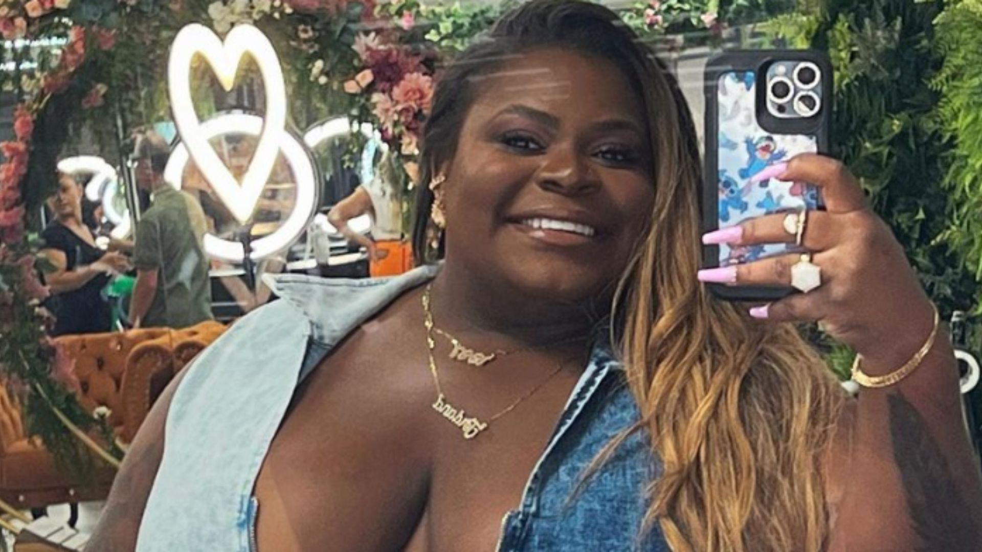 Com decotaço, Jojo Todynho mostra novo corpo após perder 24 kg: “Inspiração”