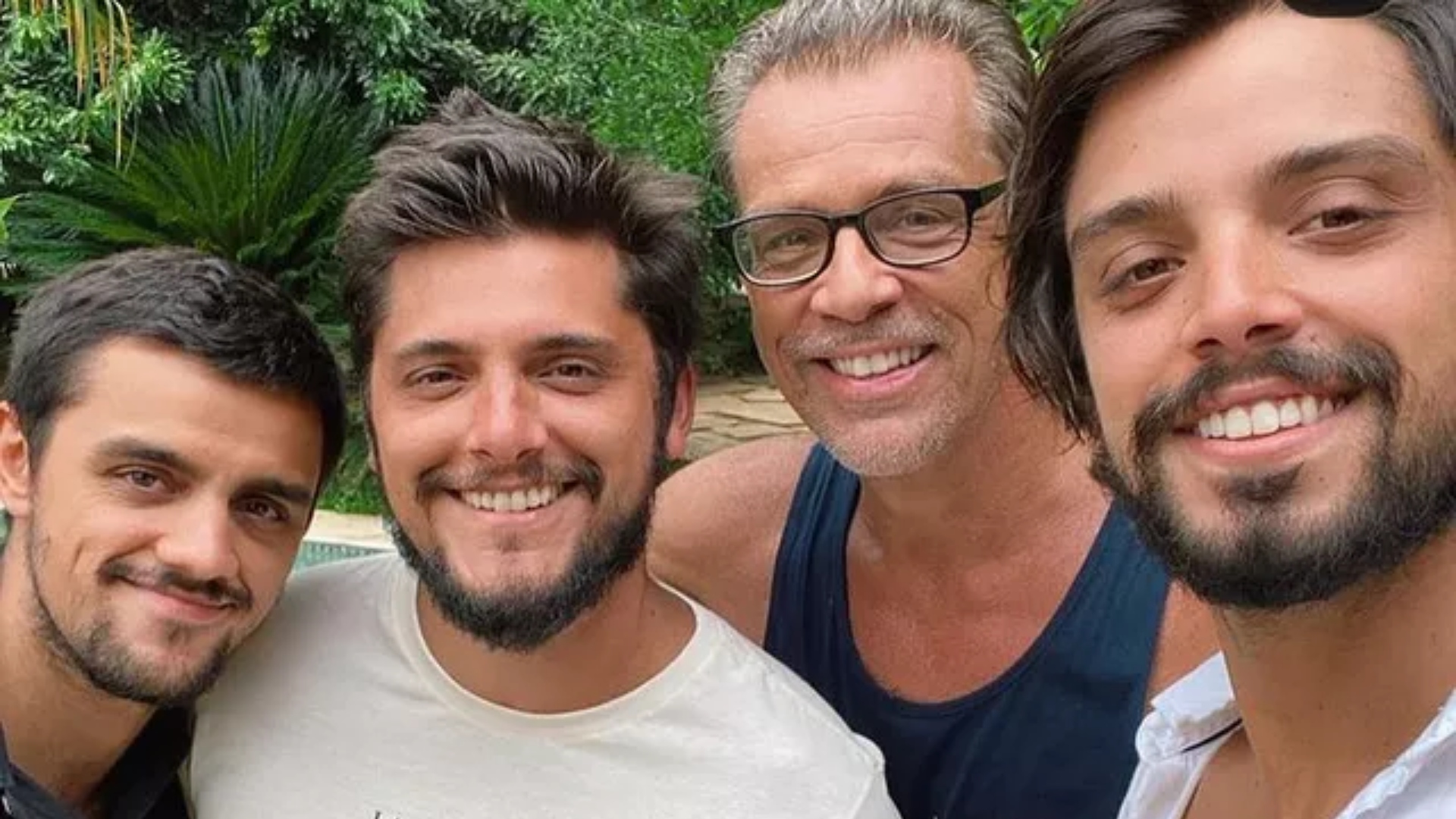 Pai de Rodrigo Simas comenta revelação sobre sexualidade do filho: “Amor acima de tudo”