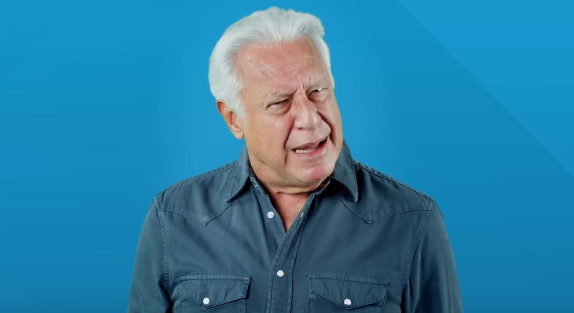 Antônio Fagundes se empolga em gravação de campanha e viraliza na web: ‘Quando você vai liberar?’