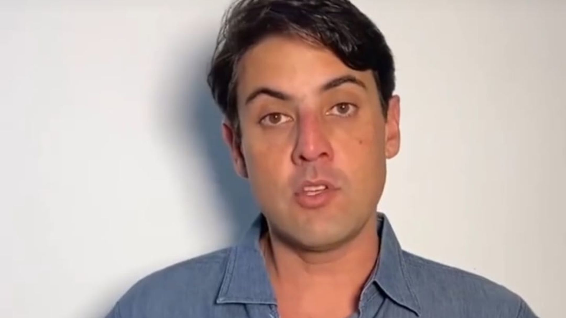 Após desabafo, Bruno de Luca recebe apoio de famosos: “Senti no meu coração”