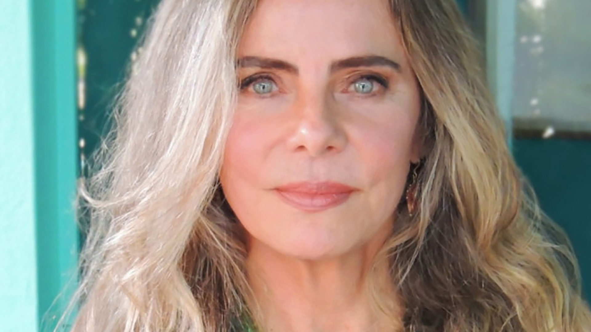 Mansão de Bruna Lombardi é invadida por três homens em São Paulo