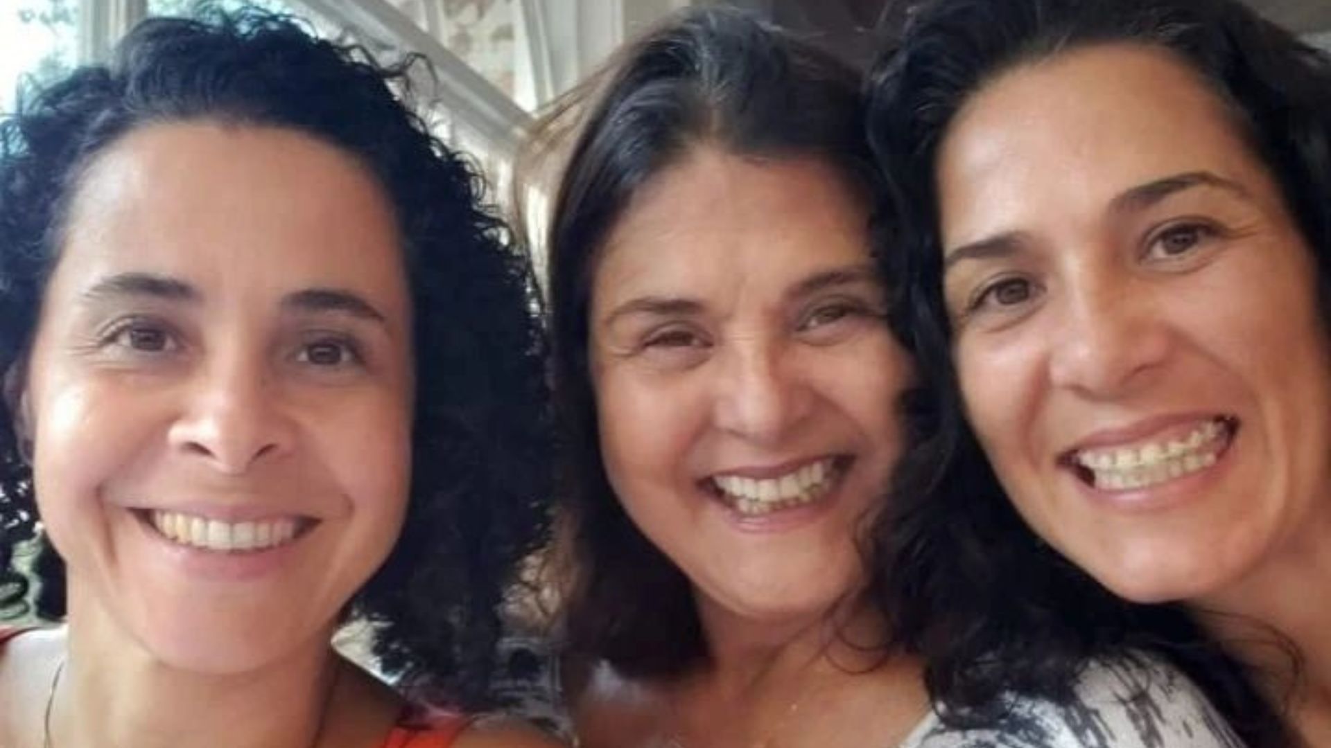 Filha de Elizângela faz homenagem emocionante para atriz: “Que sua luz brilhe”