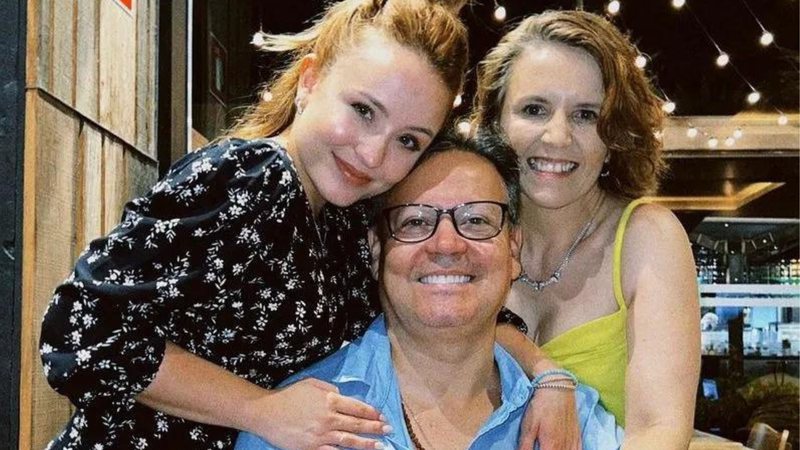 Acabou? Larissa Manoela fecha acordo com os pais após meses de batalha na Justiça