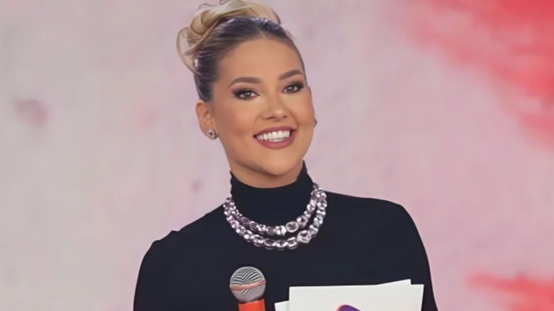 O que Virginia Fonseca prepara para TV? SBT assina contrato com influenciadora