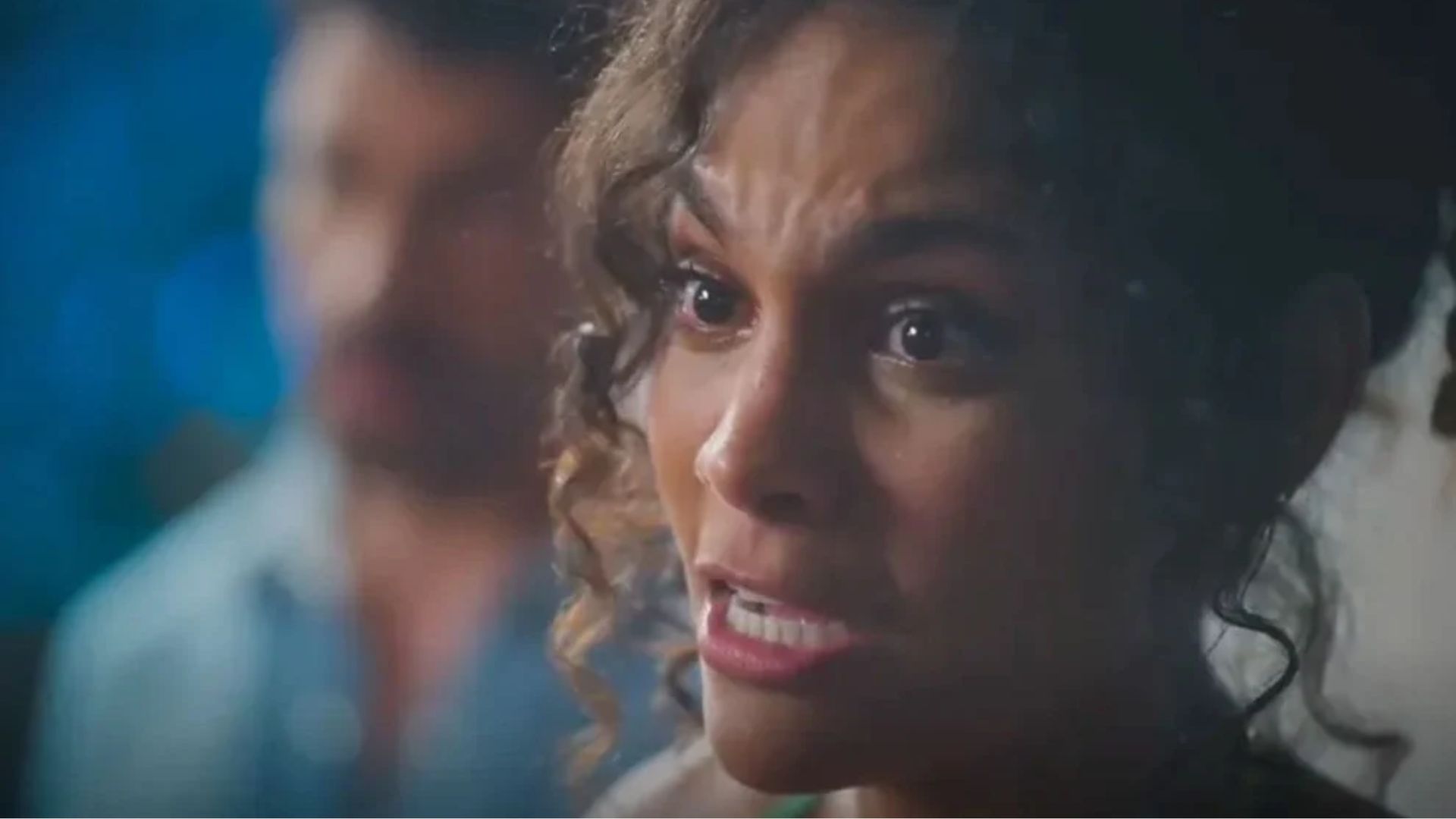 Terra e Paixão: Aline comove juiz ao relatar as ameaças de Antônio: “Monstro”