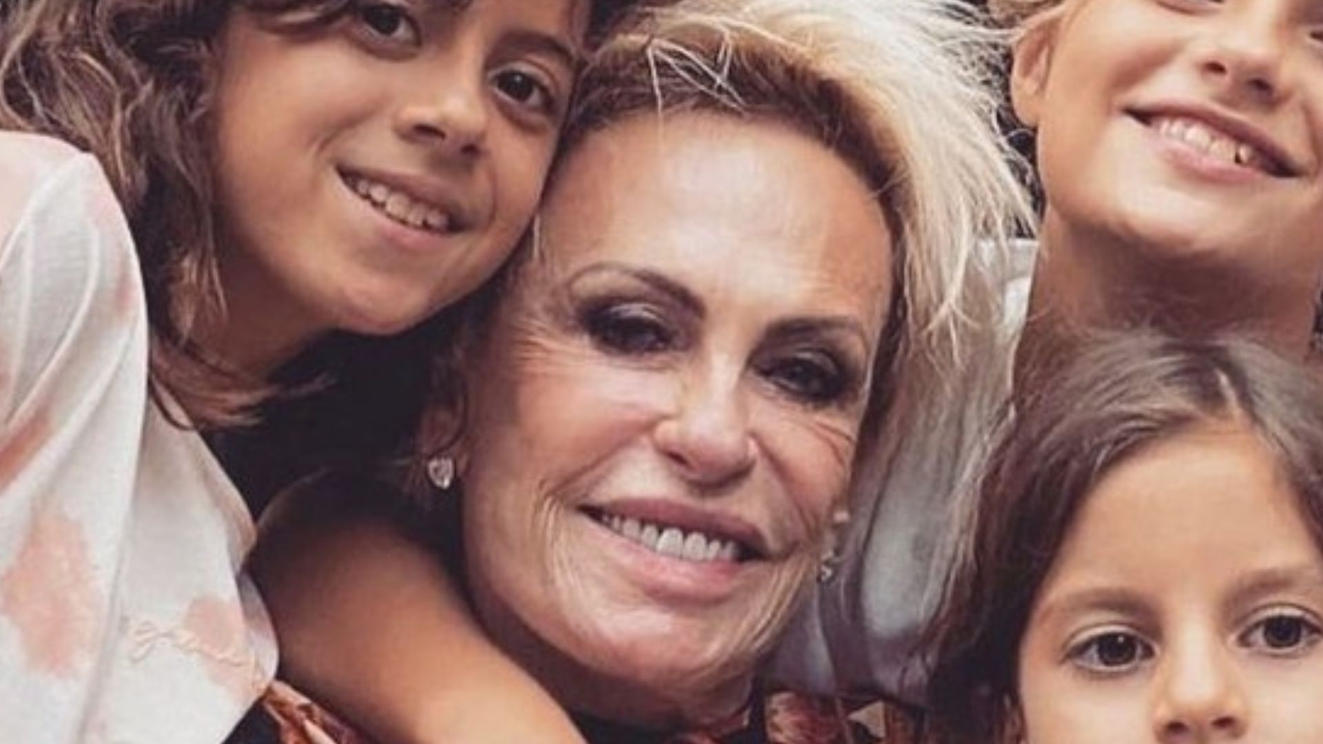 Quem são os netos de Ana Maria Braga? Apresentadora é avó de 5 crianças