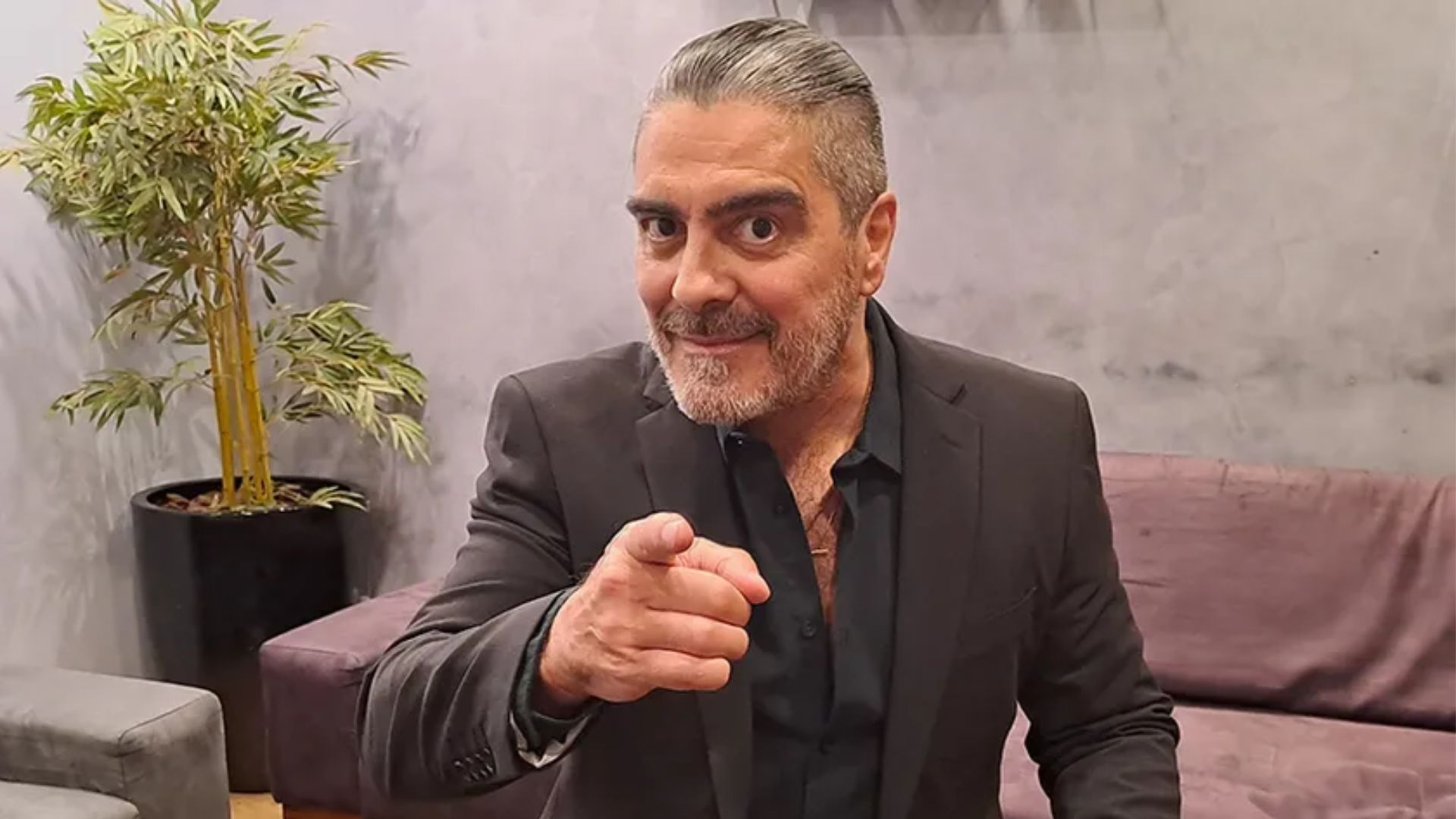Junno Andrade vai retornar para TV? Ator se prepara para personagem de caráter duvidoso em ‘Fuzuê’