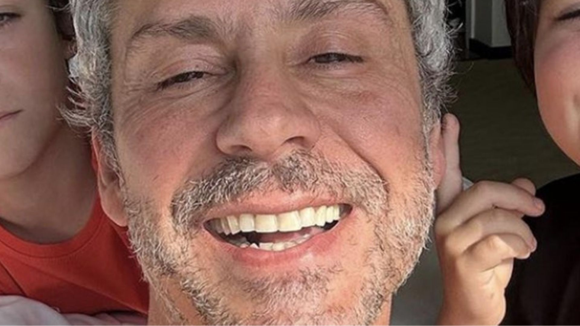 Filhos de Alexandre Nero impressionam ao surgirem enormes em cliques inéditos: “Lindos”
