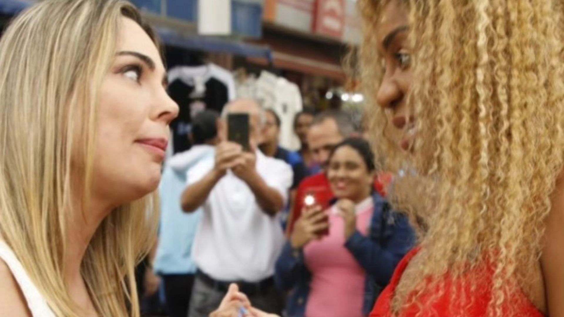 Trégua? Rachel Sheherazade e Cariucha se reencontram após briga: “Clima de amizade”