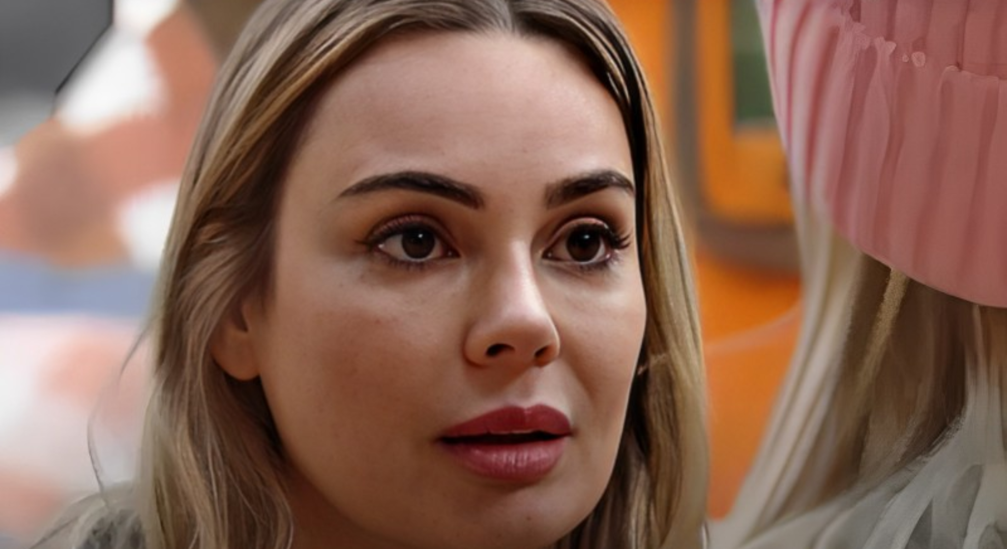 Rachel Sheherazade pode ter futuro certo na Record e ganhar chance de ouro