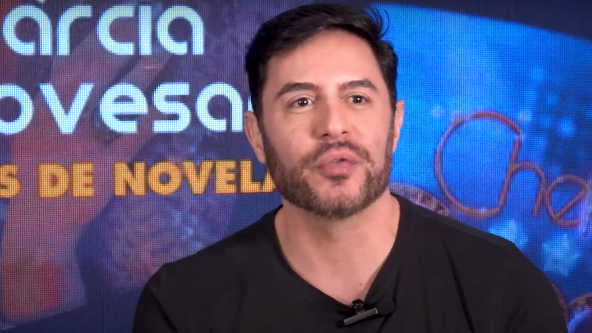Ricardo Tozzi relembra perrengues e loucuras em Cheias de Charme: ‘Enfiar a mão na minha calça’
