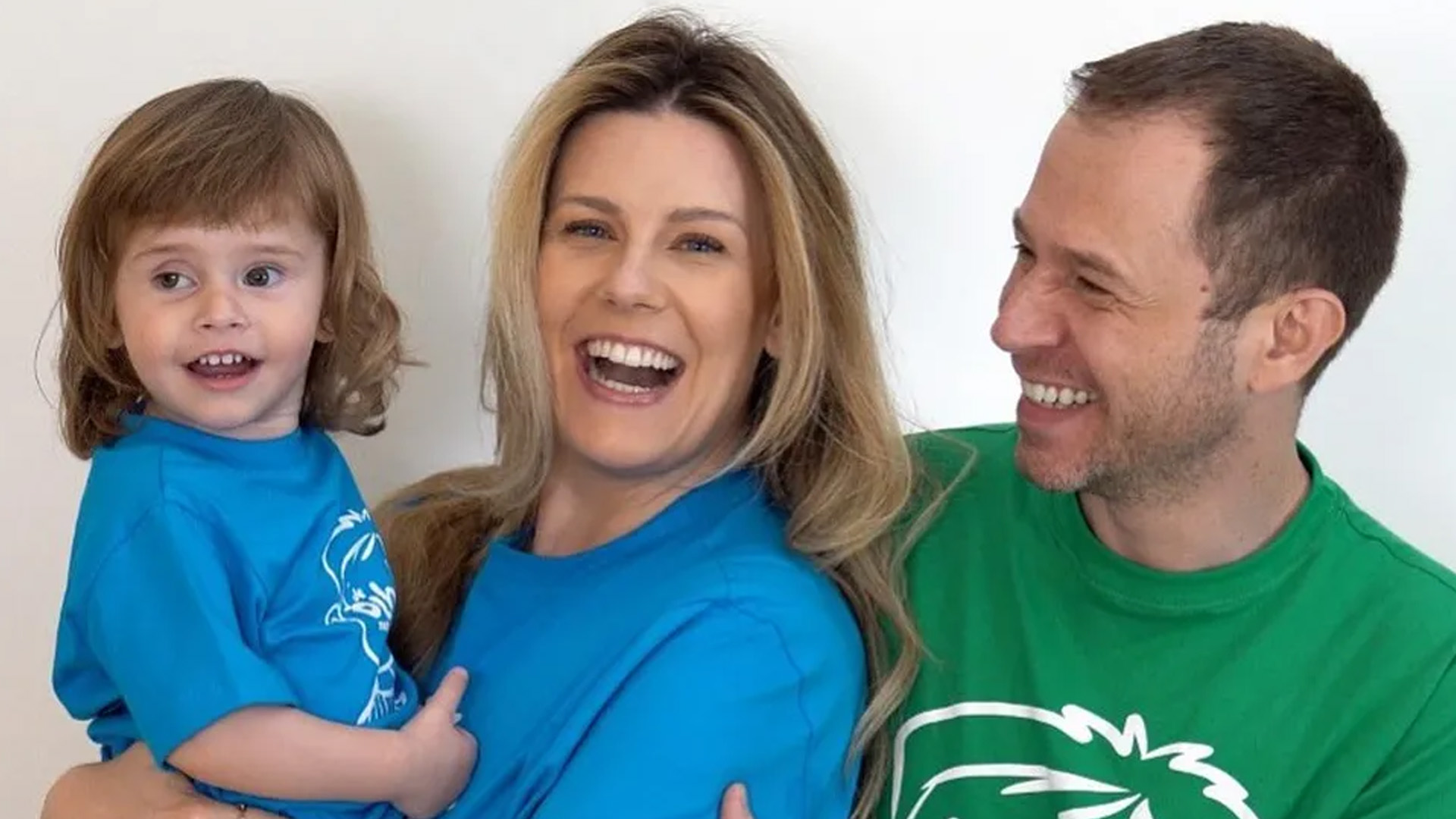 Como está a filha de Tiago Leifert? Lua Leifert luta contra câncer raríssimo