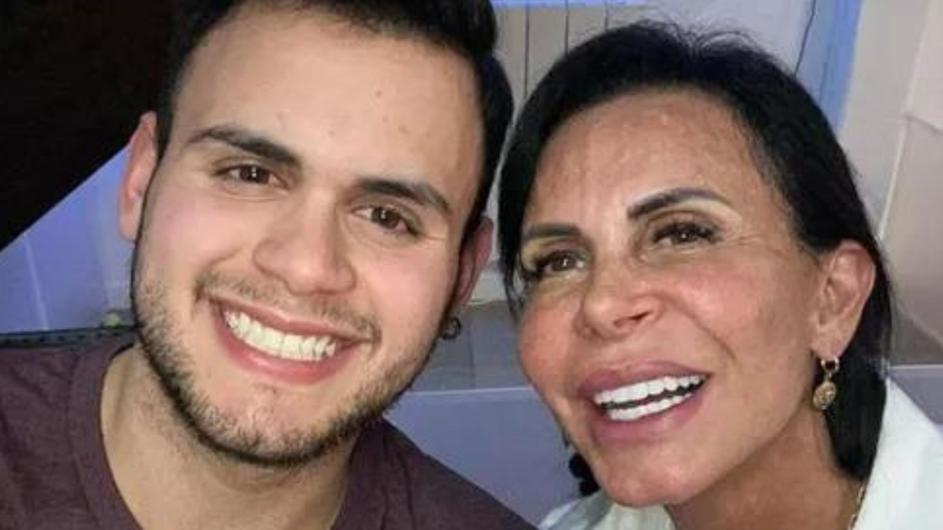 Desesperada, Gretchen revela preocupação com vício do filho: “Pelo amor de Deus”