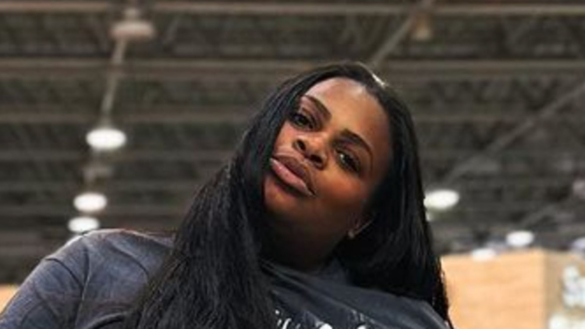 Jojo Todynho posa no aeroporto e surge magérrima após bariátrica: “Resultado impressionante”