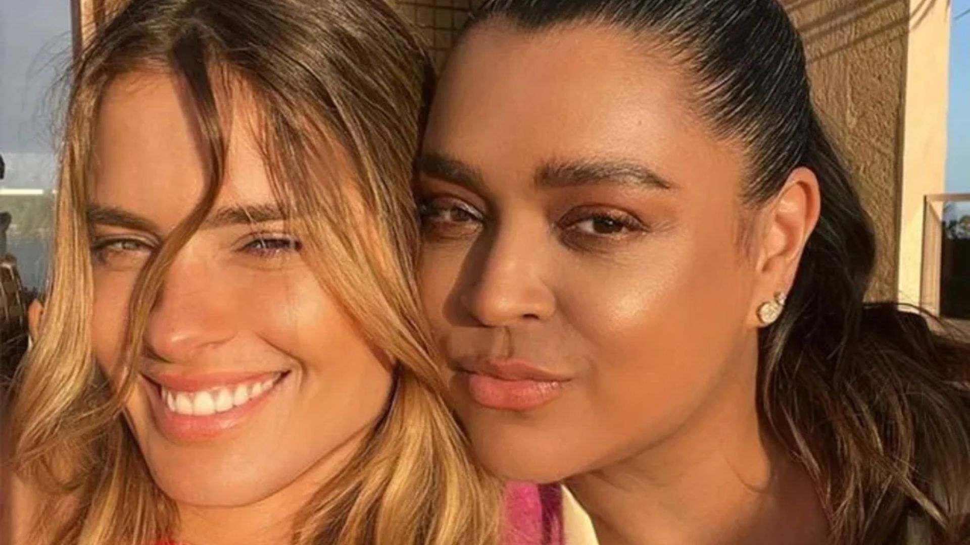 Preta Gil comemora aniversário de Carolina Dieckmann com relato emocionante: “Você me salva!”