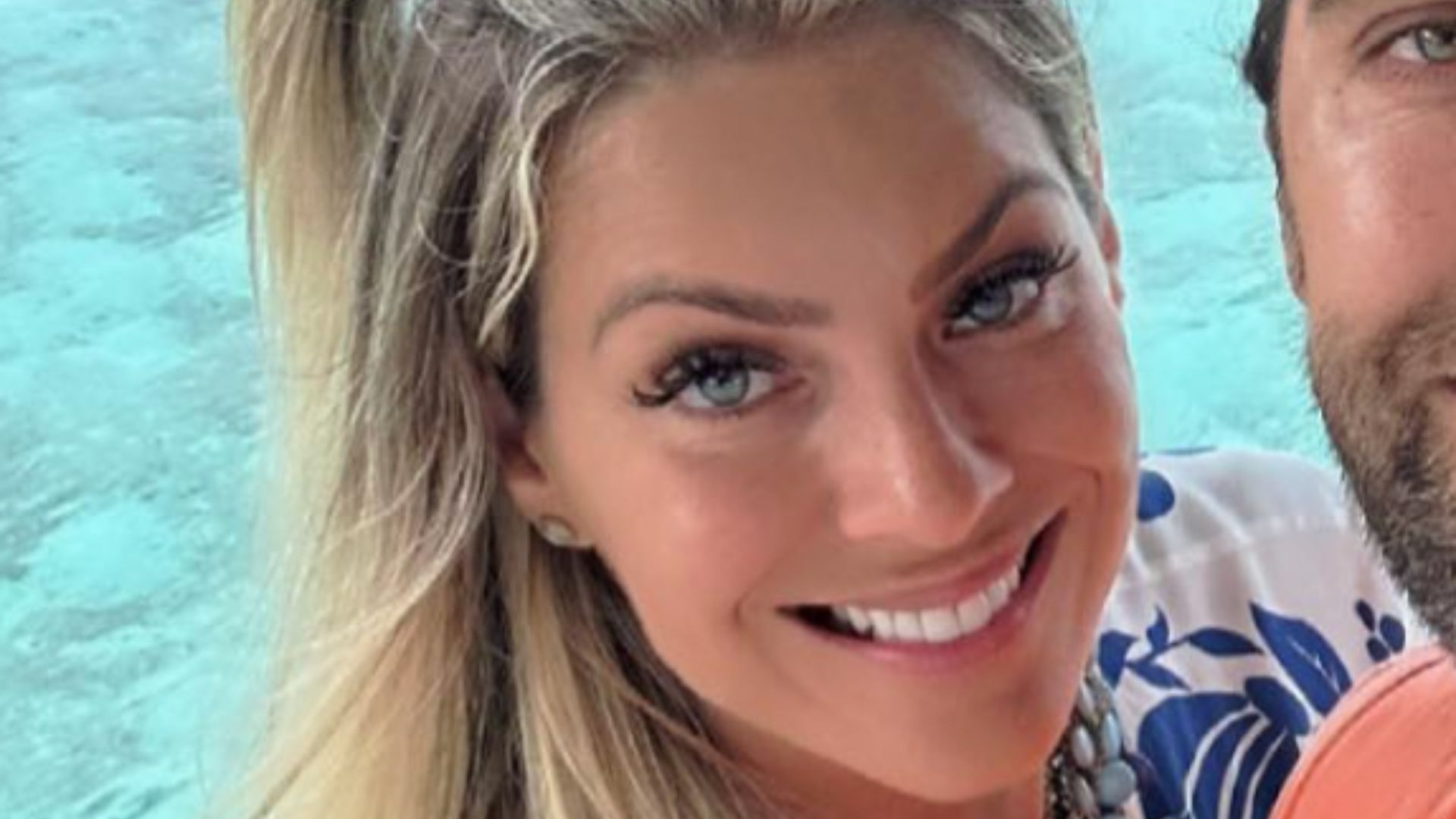 Sincerona, Renata Fan comemora 15 anos com o namorado: “Superou minhas expectativas”