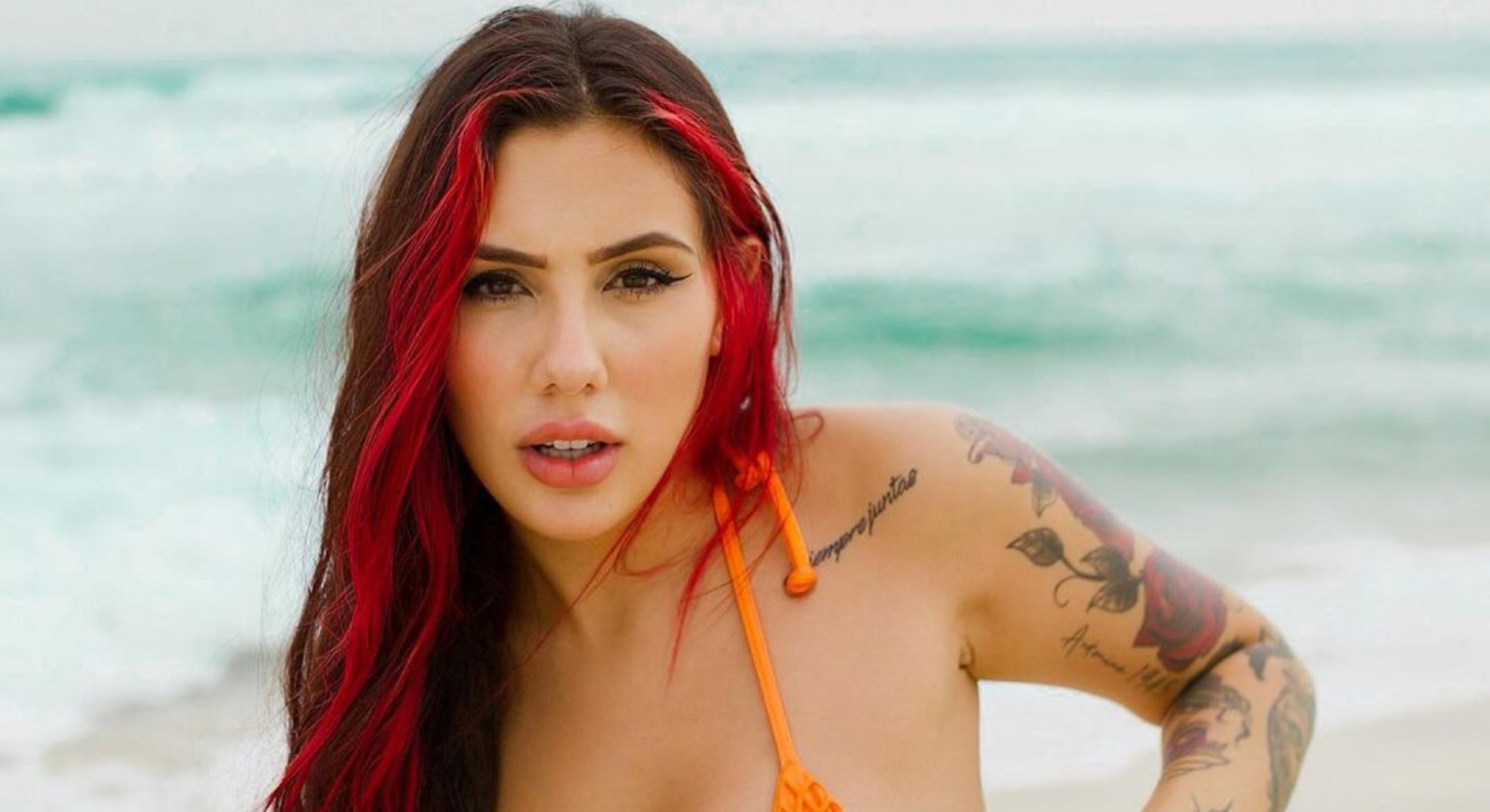 Alicia X é flagrada com ex-Ilha Record e manda a real sobre vida amorosa