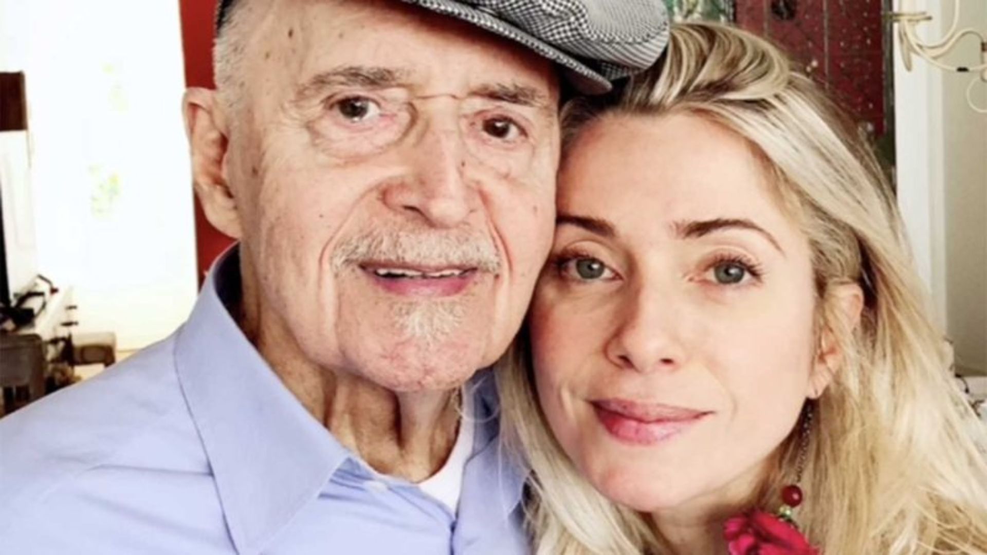 Leticia Spiller se despede do pai após falecimento aos 98 anos: “Esteja em paz”
