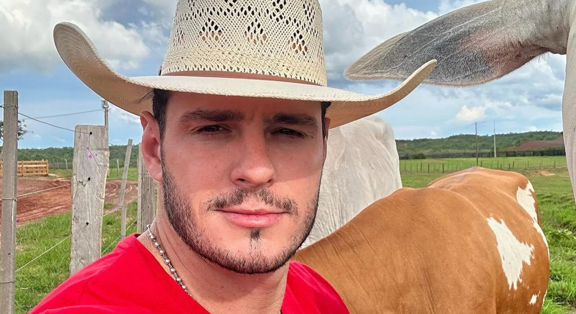 Perto de se casar, ex-BBB Gustavo Benedeti decide focar na fazenda