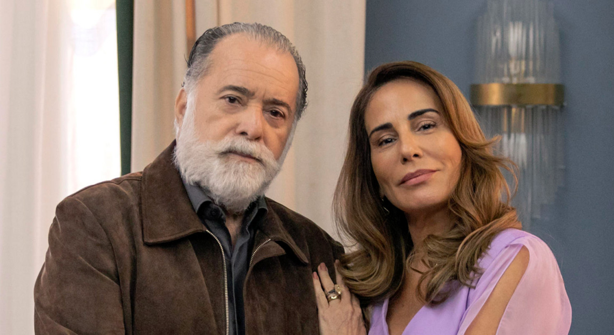 Terra e Paixão se afastou da atualidade para virar ‘novelão’