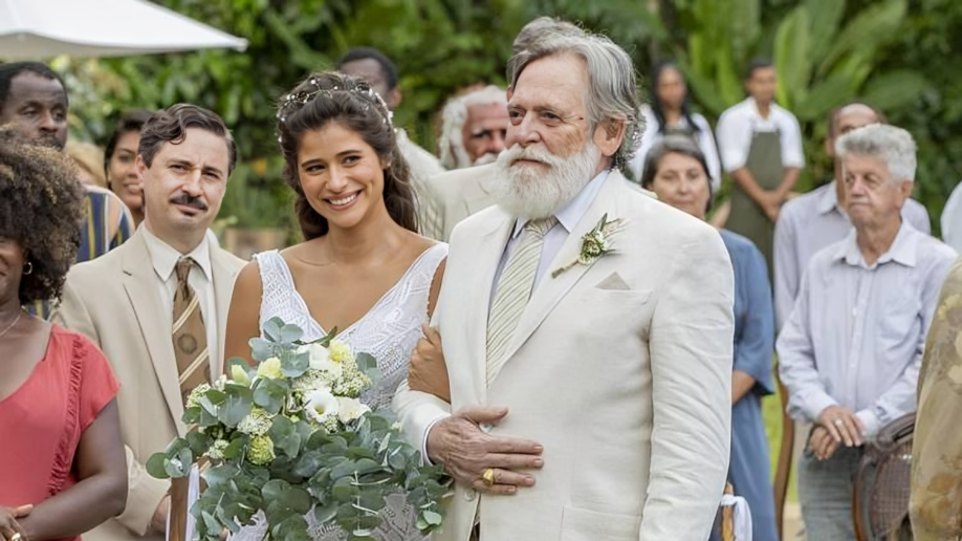 Atriz da Globo acusou colega de cena de mau hálito: ‘Cheiro do suor’