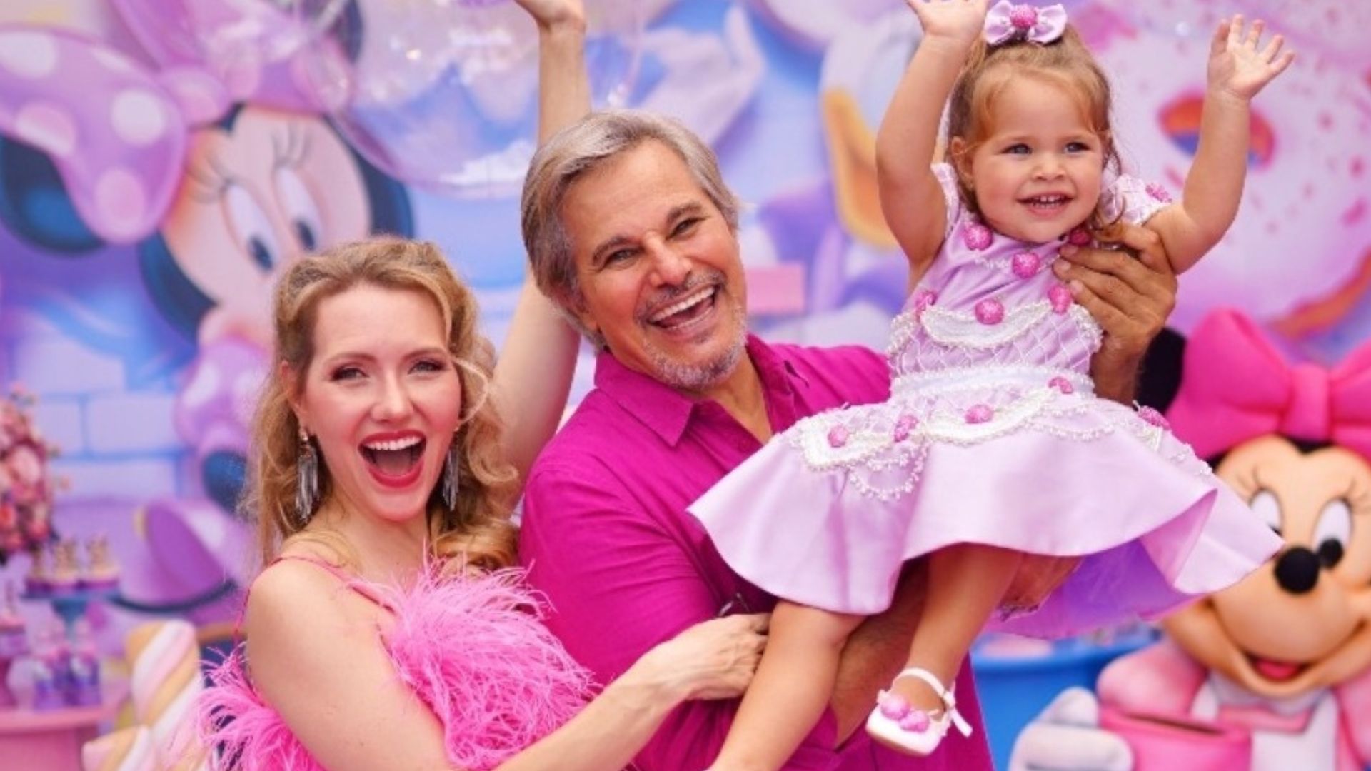 Edson Celulari comemora aniversário da filha caçula com festa temática