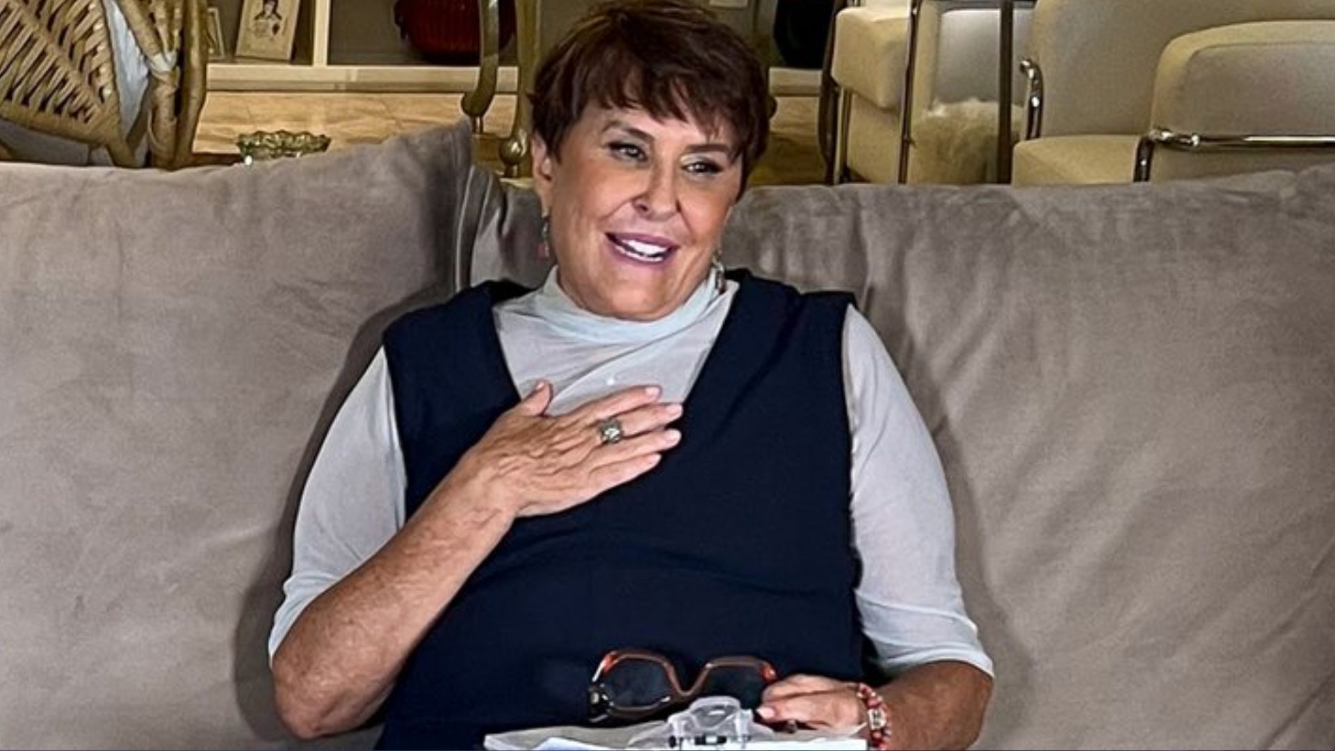 Aos 71 anos, Márcia Sensitiva descobre doença após sofrer de apagão: “Detectado”