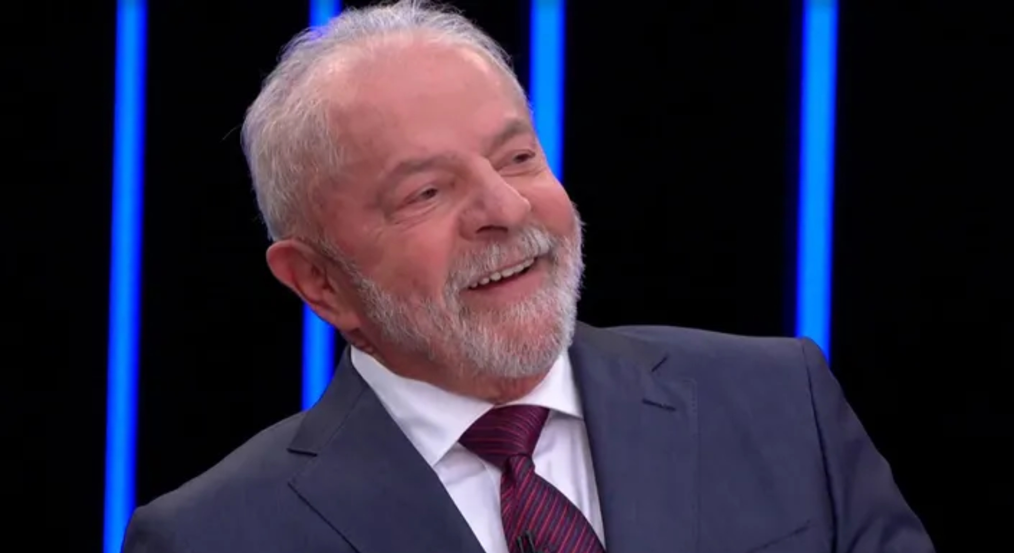 Novela da Globo defende Lula e causa rebuliço na web