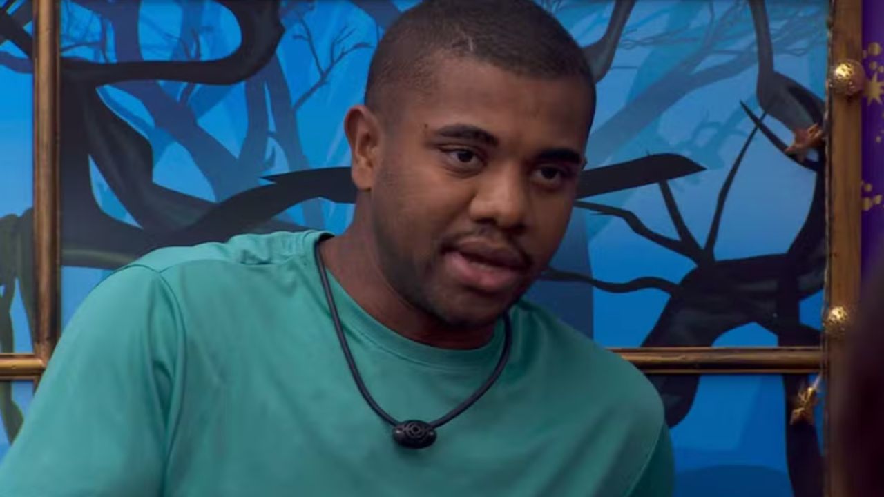 BBB 24: Davi faz ‘chantagem’ para Alane e Beatriz não falar com Leidy