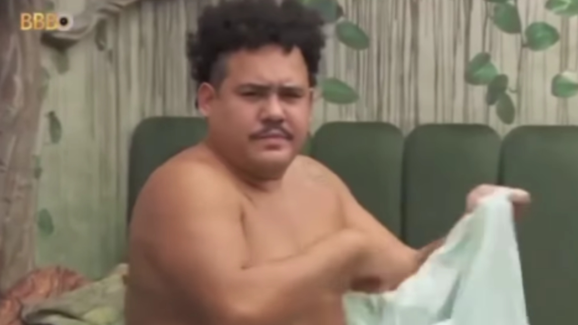 BBB24: Boninho acorda a casa de forma polêmica e debocha de Lucas: “Entretenimento”
