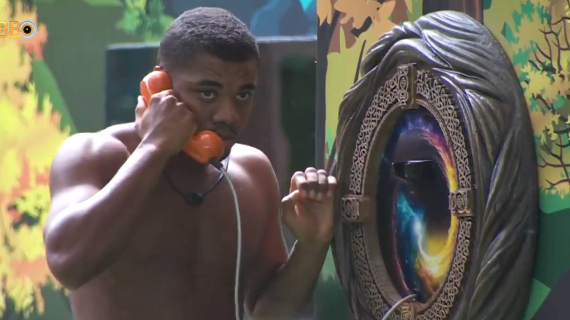 BBB 24: Davi atende trote do Big Fone e engana rivais: “Não pode falar”