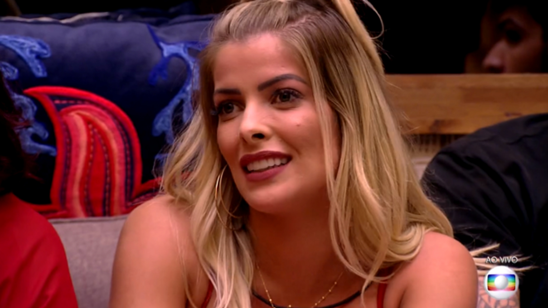 Ex-BBB já apanhou do ex-namorado e teve que ser hospitalizada