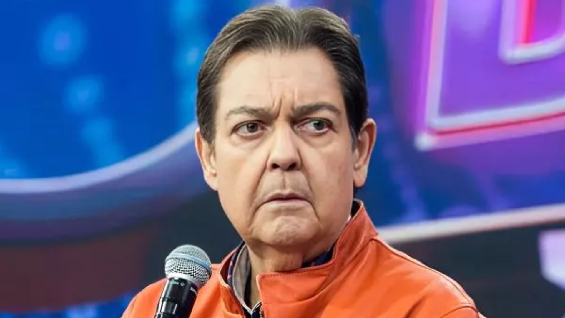Faustão passa por procedimento cirúrgico após transplante de rim