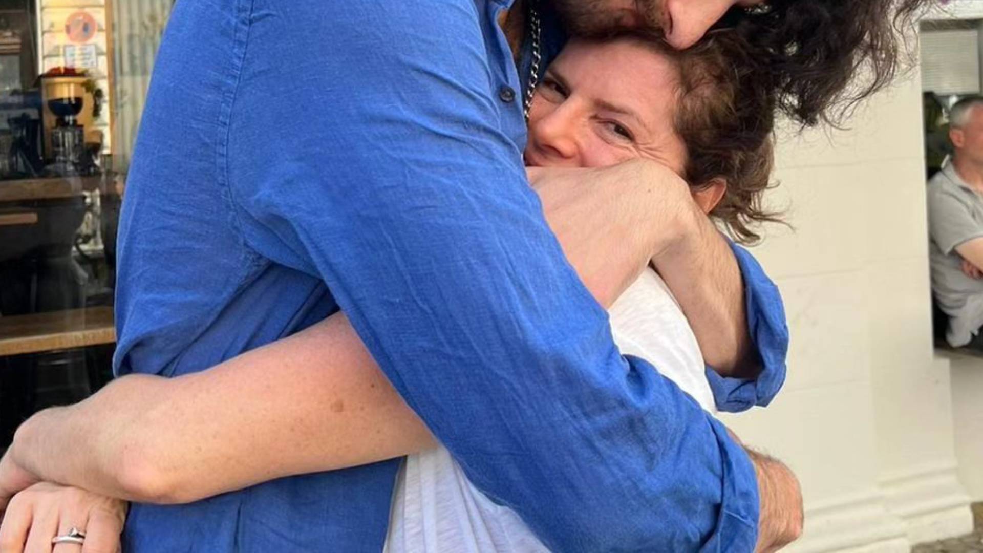 Filho de Deborah Bloch surge gigante em aparição raríssima: “Tô impactado”