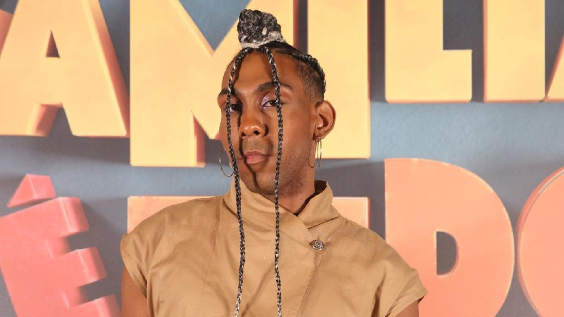 Guilherme Canellas de Família é Tudo rasga o verbo sobre preconceito e LGBTfobia