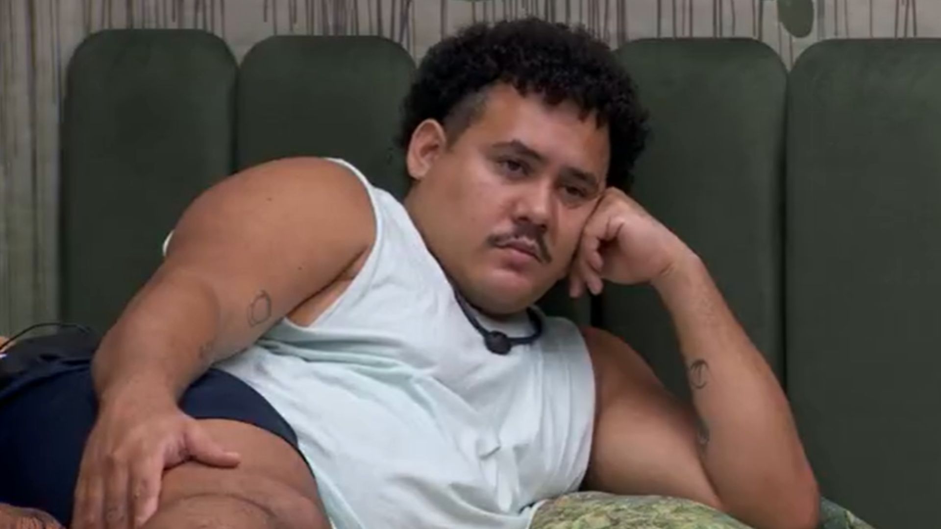 BBB 24: Lucas Henrique abre o jogo sobre esposa e lamenta: “Não é justo”