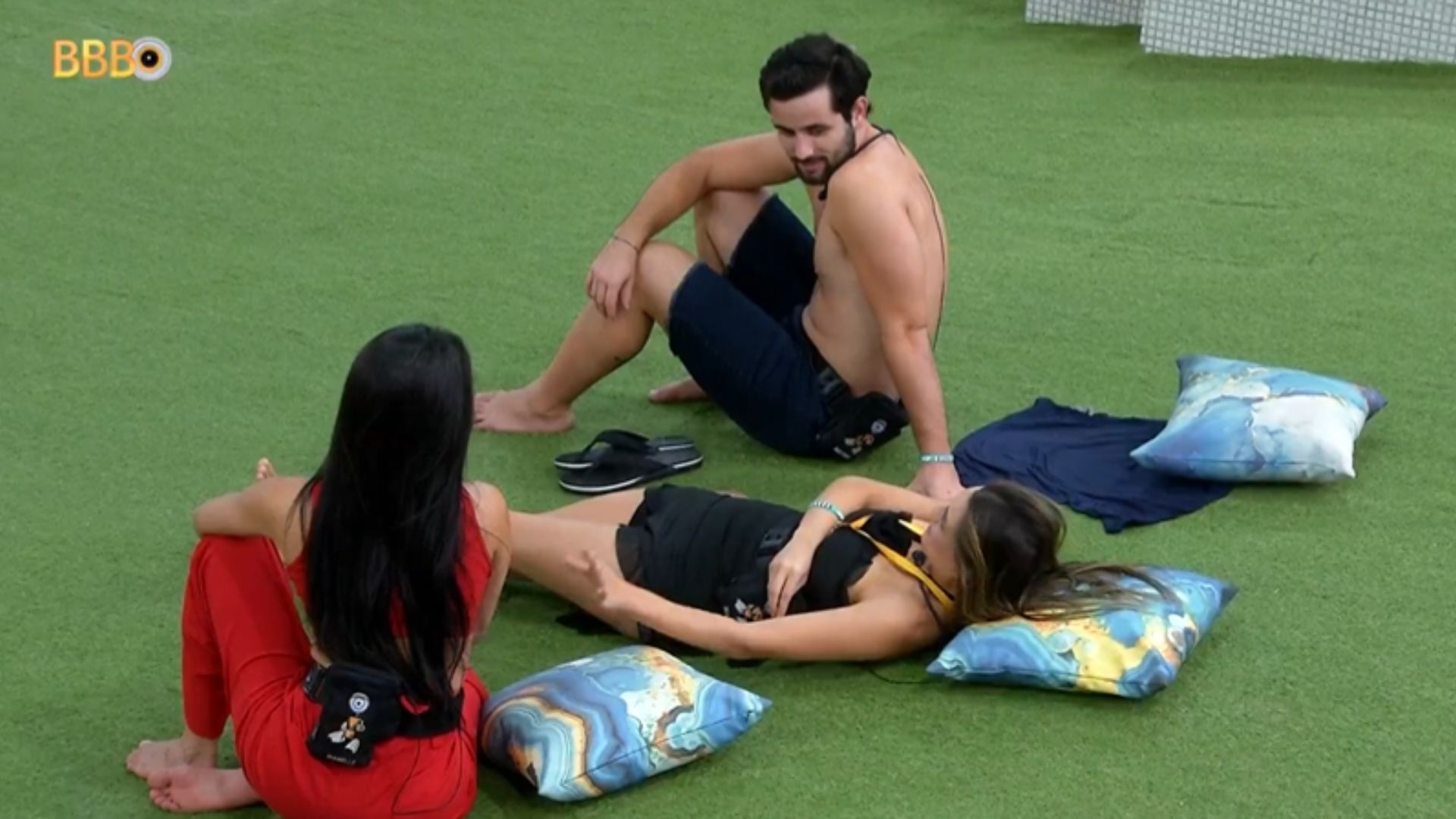 BBB 24: Matteus vira alvo de comentários após brincadeira com Isabelle: “Flechada”
