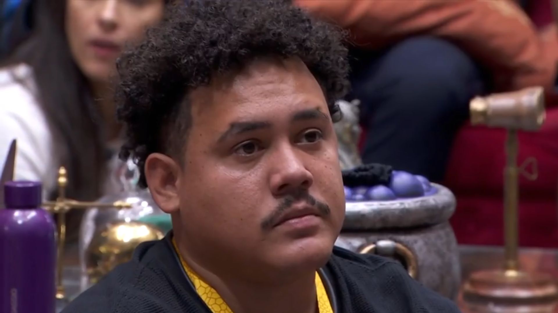 Solteiro e desempregado: Lucas enfrentará desafios se eliminado do BBB 24