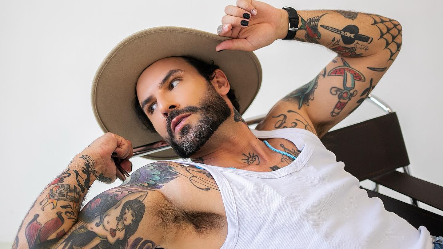 Ex-BBB Wagner Santiago lamenta após ter sido dispensado de reality da Record: ‘Atitude retrógrada’