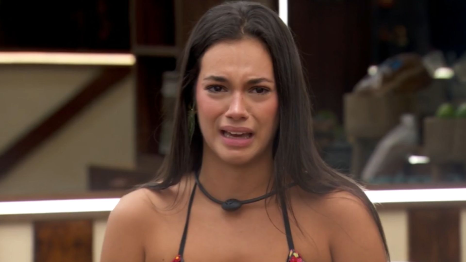 BBB 24: Alane sofre punição por bobagem e desaba em lágrimas: “Não sabia”