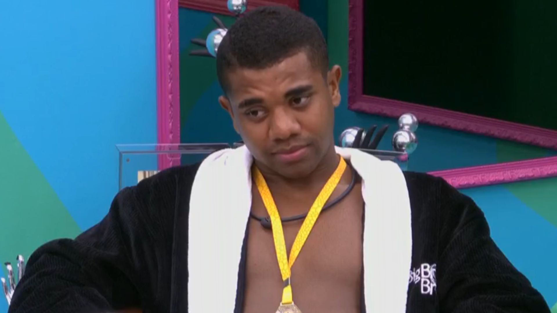 BBB 24: Davi aborda racismo e desabafa sobre sonhos: “Me doeu”