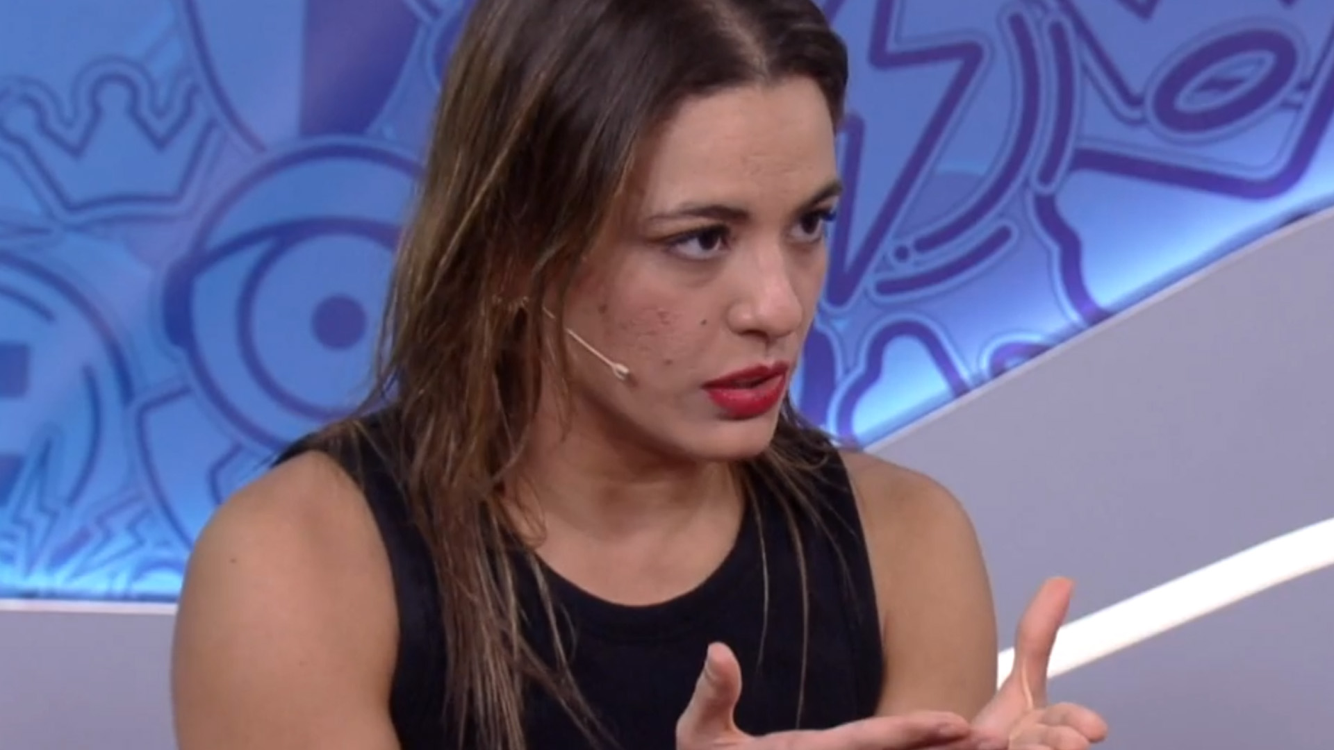 Eliminada, Beatriz é confrontada sobre personagem no BBB24 e se entrega: “Deixei?”