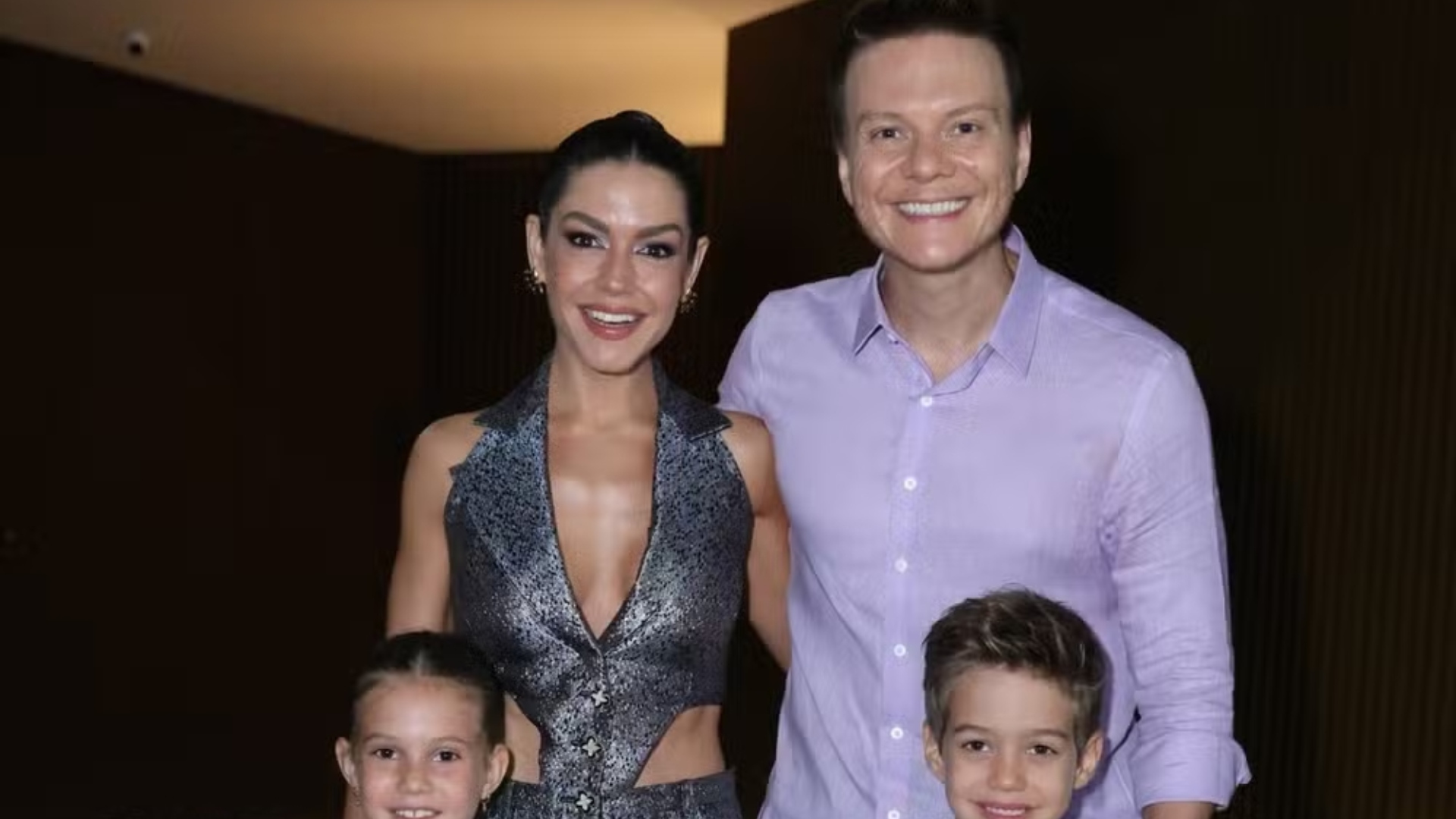 Thais Fersoza completa 40 anos e faz festão de luxo com presença de famosos