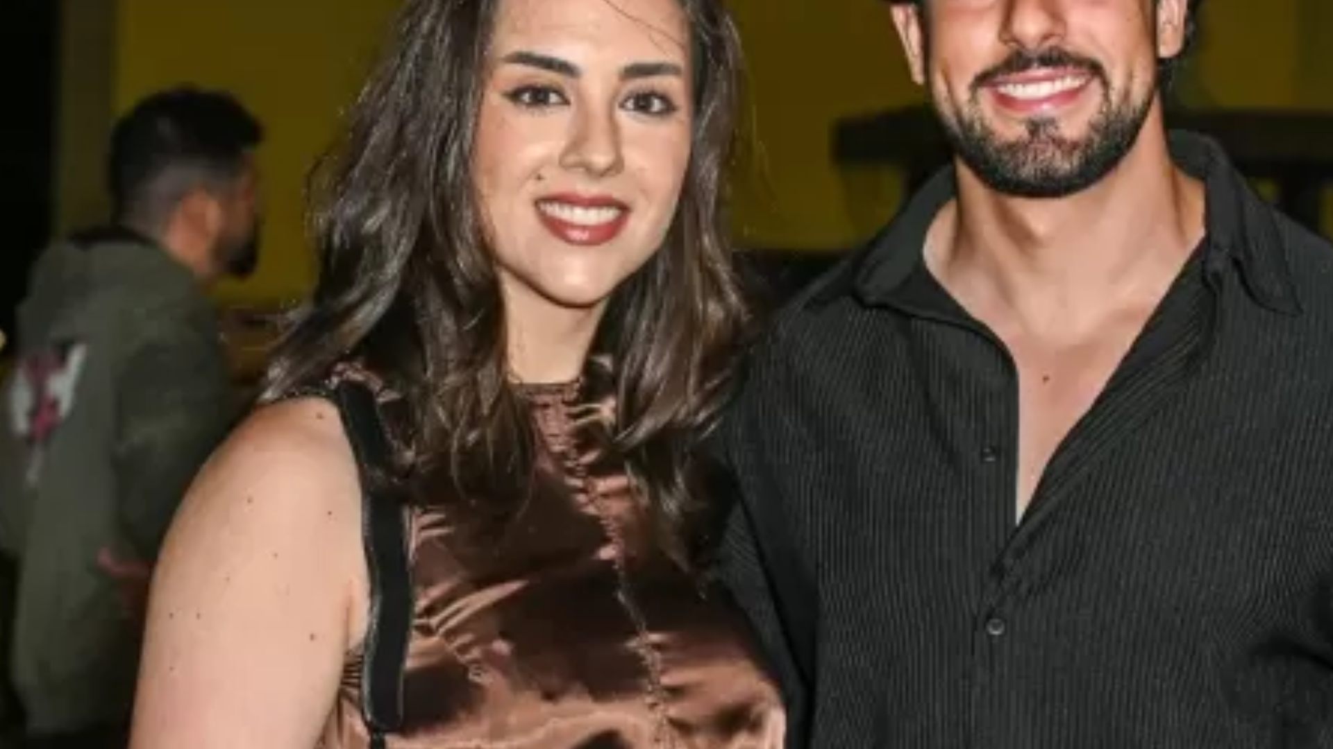 Filha de Faustão surge deslumbrante em rara aparição público com o namorado