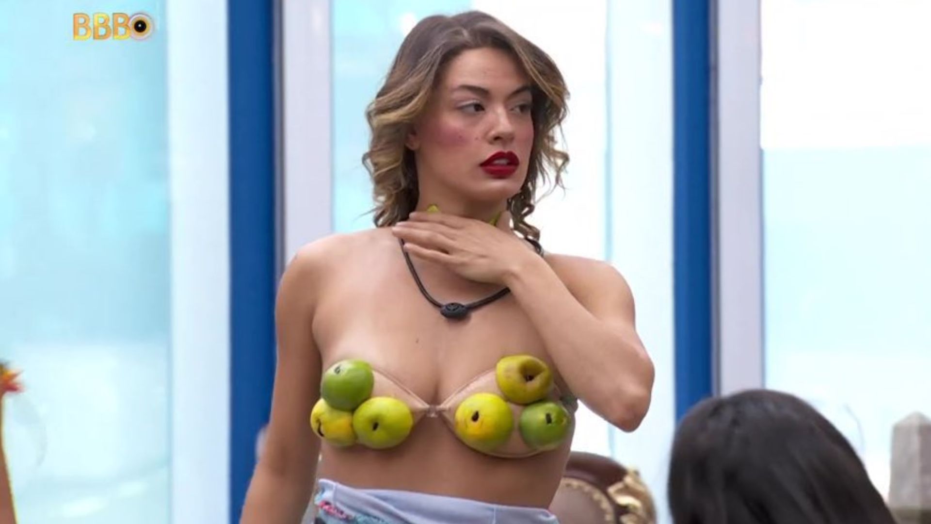 Por que Beatriz se vestiu com casca de laranja no BBB 24? Sister fez promessa