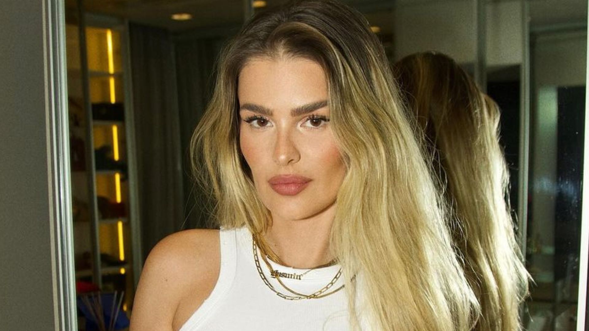 Yasmin Brunet revela detalhes de relacionamento abusivo: “Traía e me culpava”