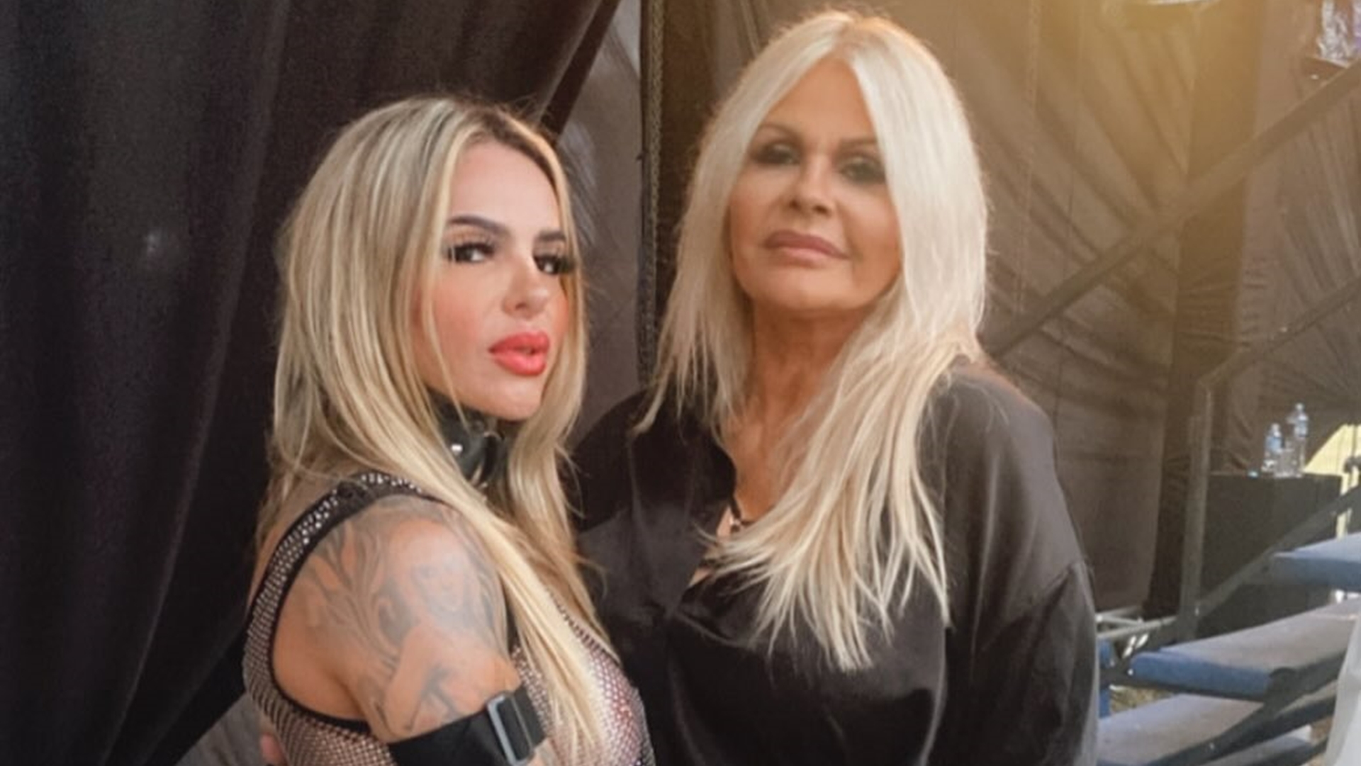 Monique Evans já fez relato sobre primeira vez com esposa: “Uma virgem”