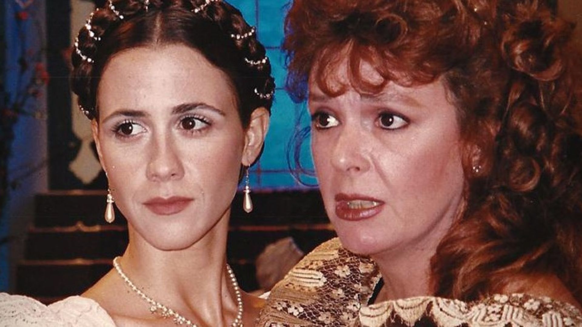 Há 23 anos, SBT estreava novela quase quatro anos depois de gravá-la