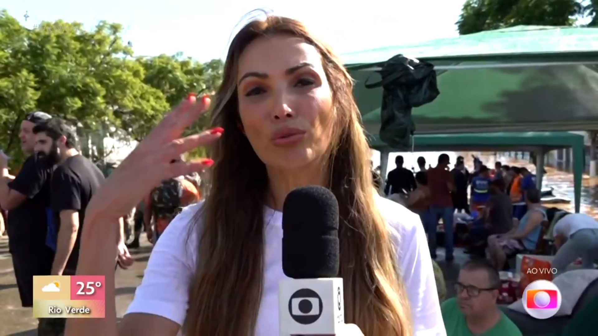 Patrícia Poeta quebra protocolo e faz pedido desesperador para o Rio Grande do Sul: “Sobrevivência”