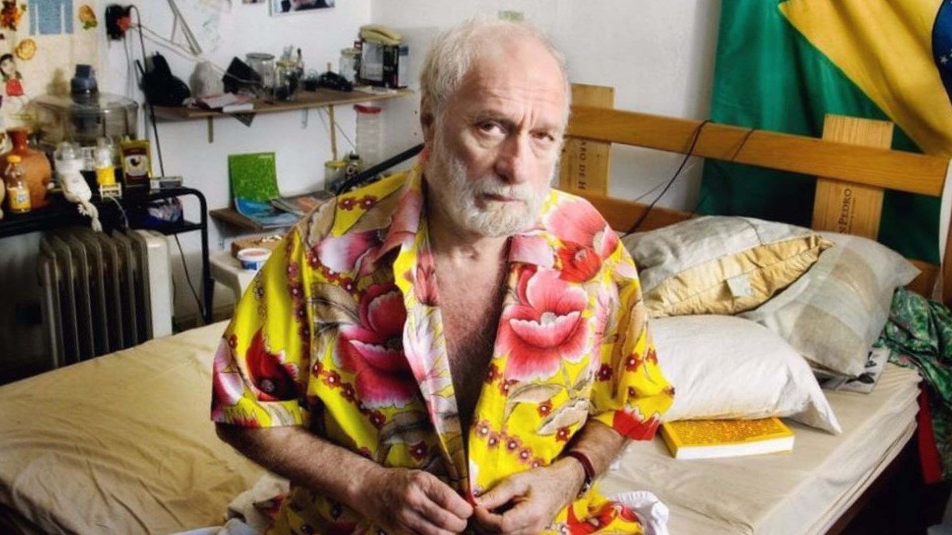 Por que Paulo César Pereio morava no Retiro dos Artistas?